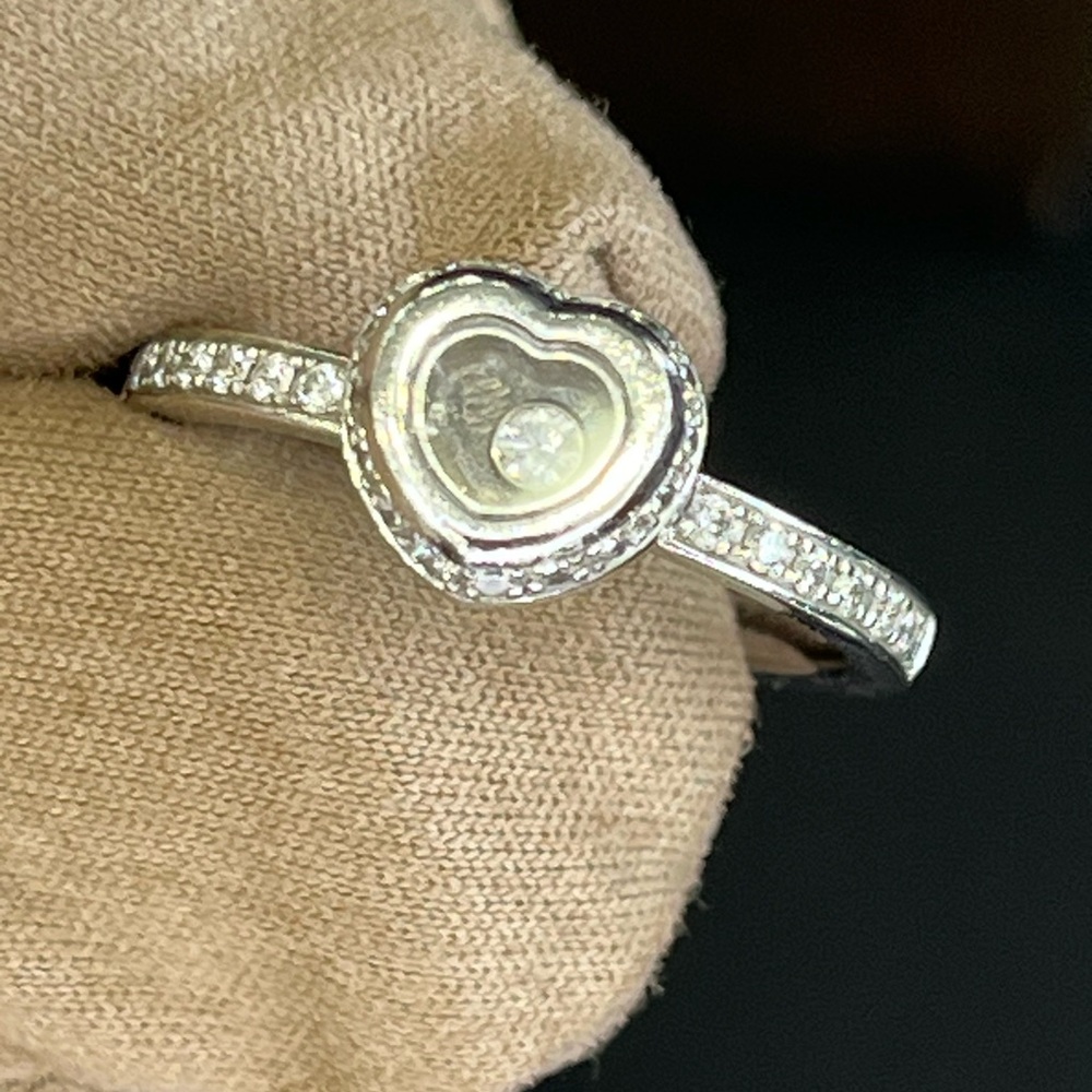 Chopard Happy Diamonds White Gold Diamond Ring
